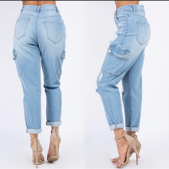 NWT High waist cargo jeans - Picture 2 of 7